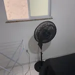 Alugo Quarto Nao E Apartamento Todo, Perto Da Praia